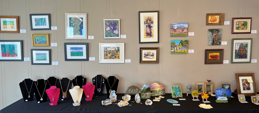 2021-small-works-holiday-show_8631